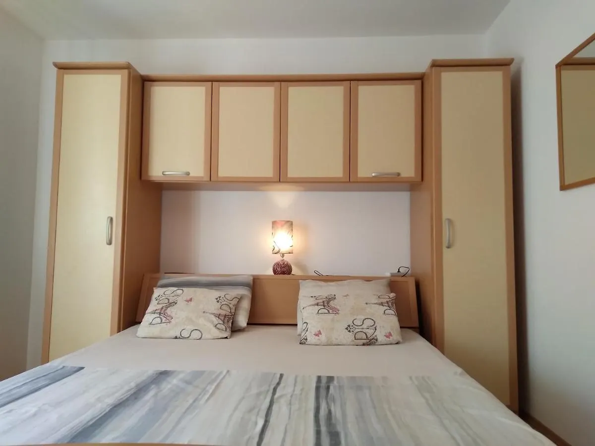 Sany&Toyo Apartment Barbat na Rabu Croatia